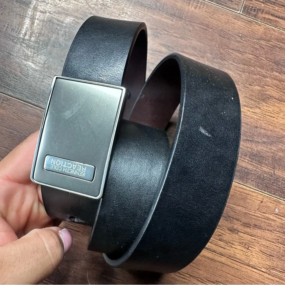 Kenneth Cole Black Leather Buckle Belt